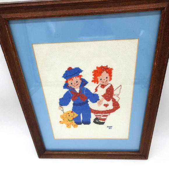 Vtg Raggedy Ann & Andy With Dog Arthur 12X15 Framed 1983 Needlepoint Picture - Picture 3 of 9